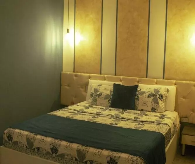 Majatalo Ronda Hotel Boutique By Chat Noir