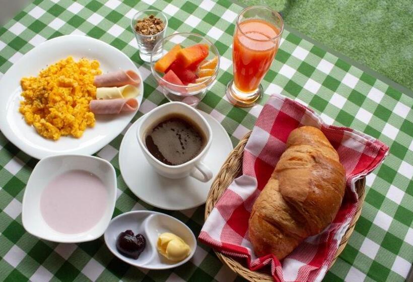 膳宿费 Ronda Hotel Boutique By Chat Noir