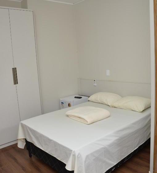 膳宿费 Pousada Posto Carvalho