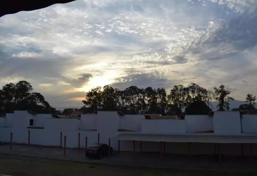 Majatalo Pousada Terras De Frei Galvão