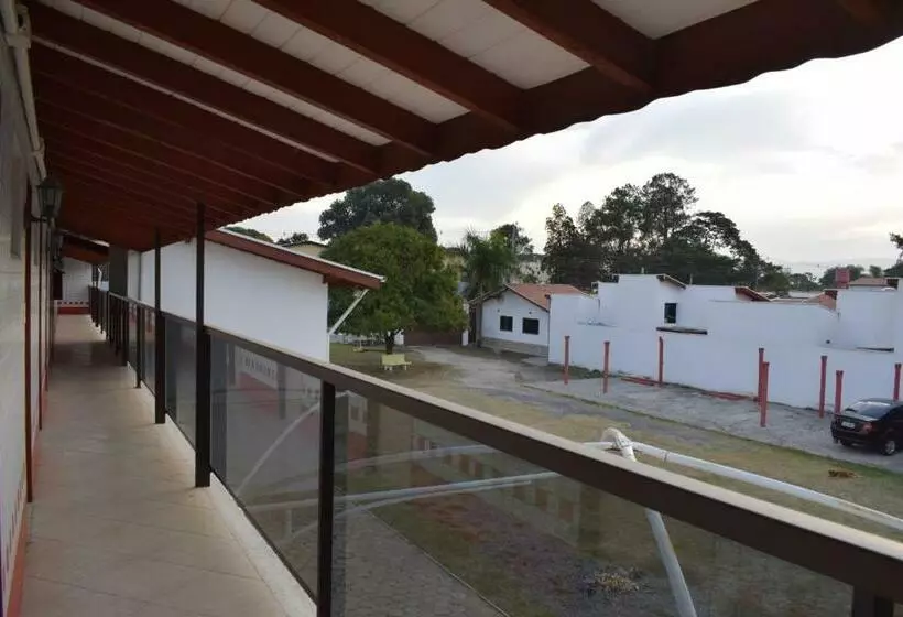 Majatalo Pousada Terras De Frei Galvão