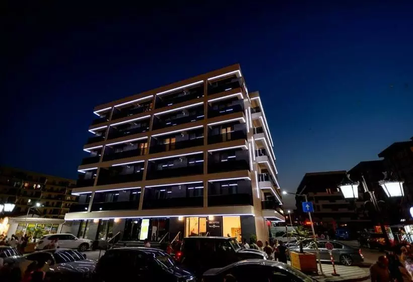 Plazza Mamaia Nord