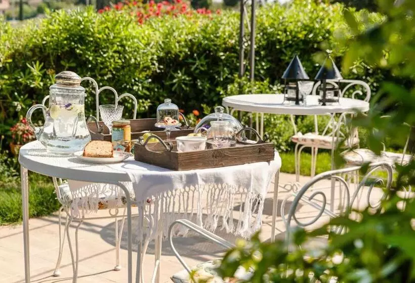 تختخواب و صبحانه Agriturismo L’orto Di Muma