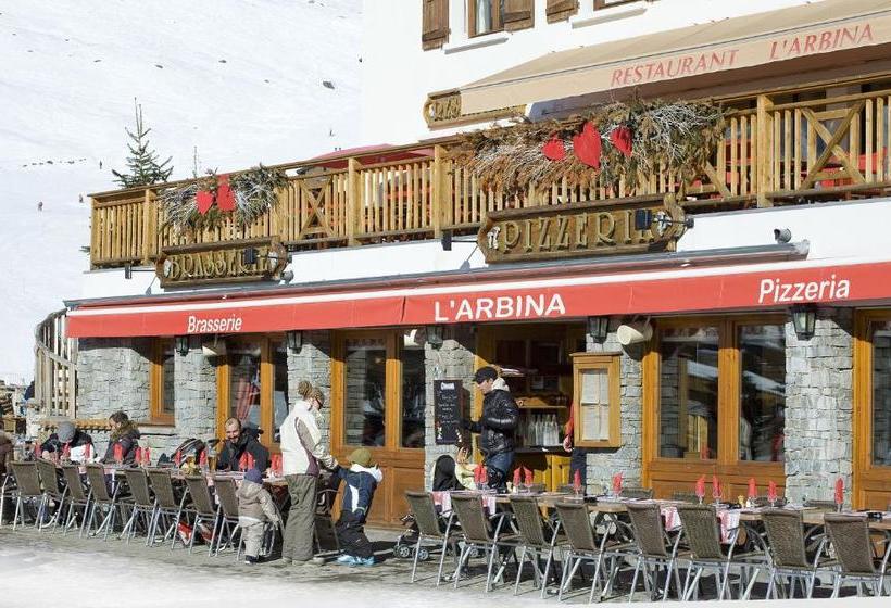 هتل Hôtel L Arbina