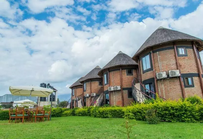 Hotelli La Vista Garden