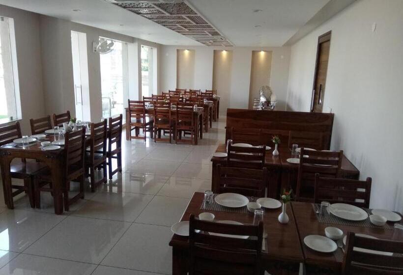 בית מלון כפרי The Lighthouse