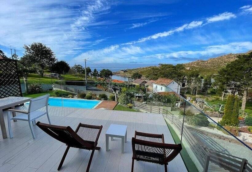 پانسیون A Ballenera De Caneliñas