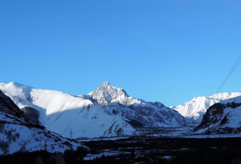 پانسیون Arte In Kazbegi