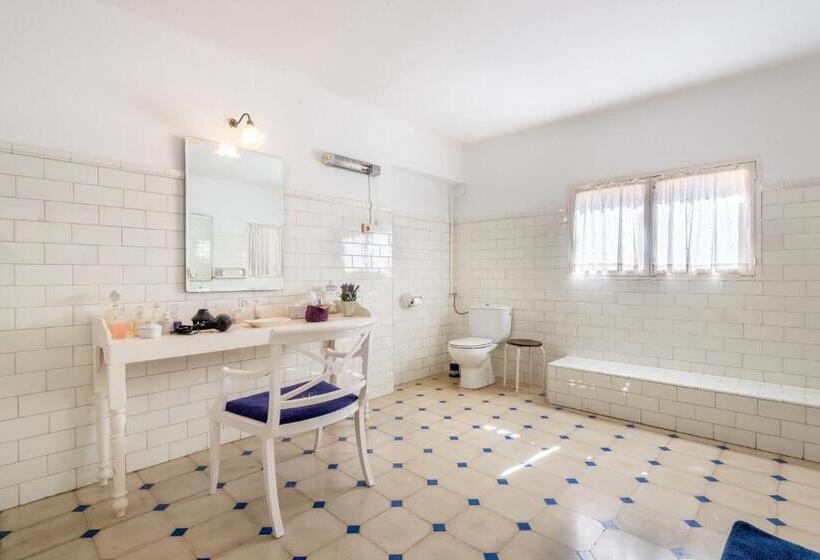 Pensió Son Vivot   Doble Estandar