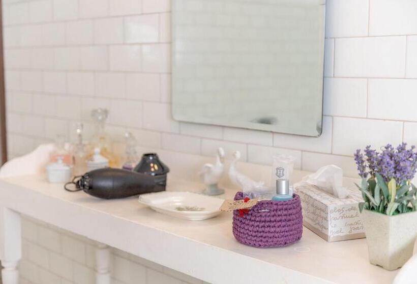 Pensió Son Vivot   Doble Estandar