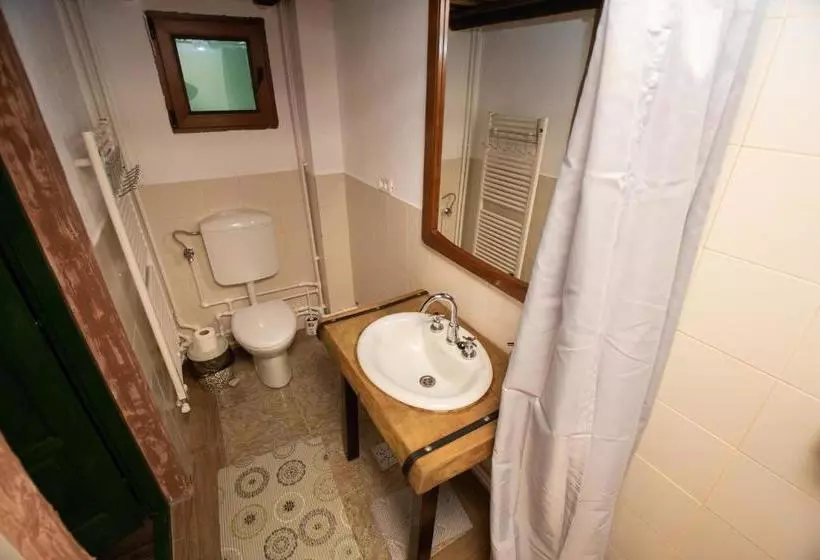 Pensiunea Tăul Zânelor