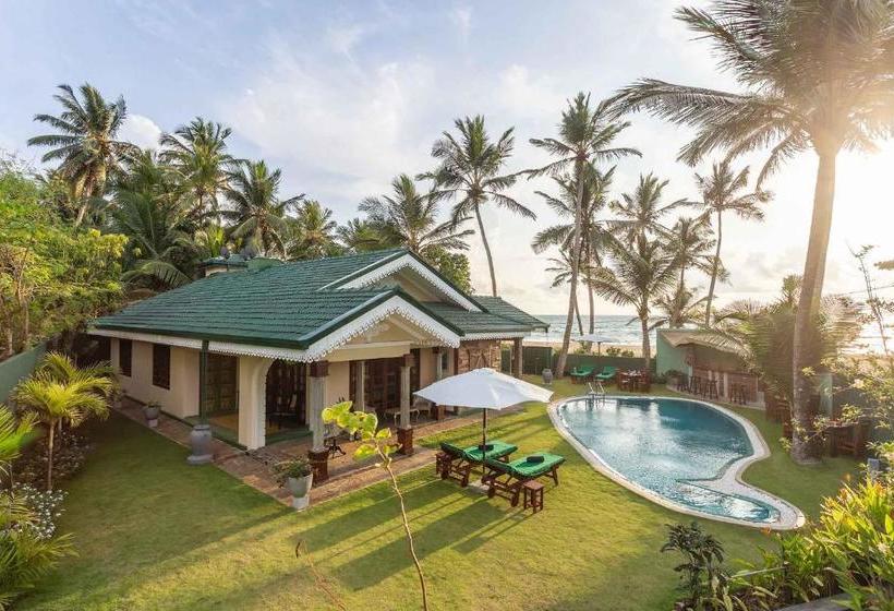 مبيت وإفطار Villa Carla