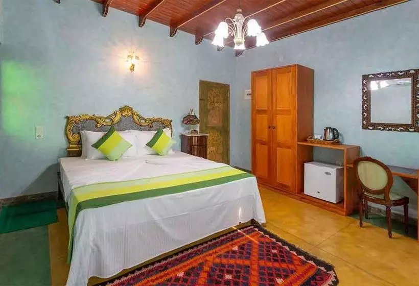 Aamiaismajoitus (B&B) Villa Carla