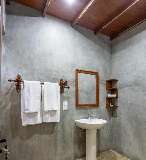 مبيت وإفطار Villa Carla