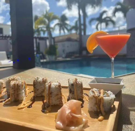 هتل Aqua Marina Beach Club