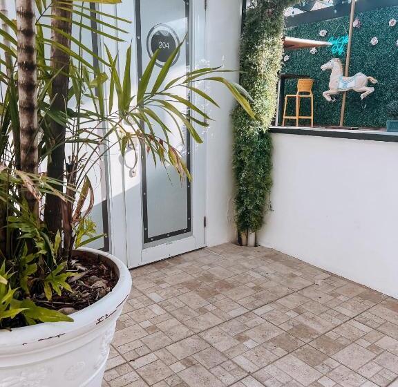 هتل Aqua Marina Beach Club