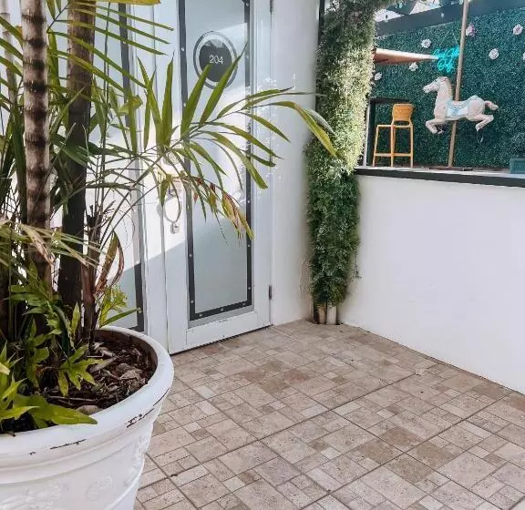 هتل Aqua Marina Beach Club