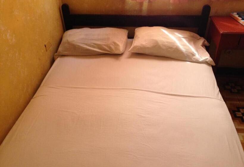 هتل El Diamante Ca