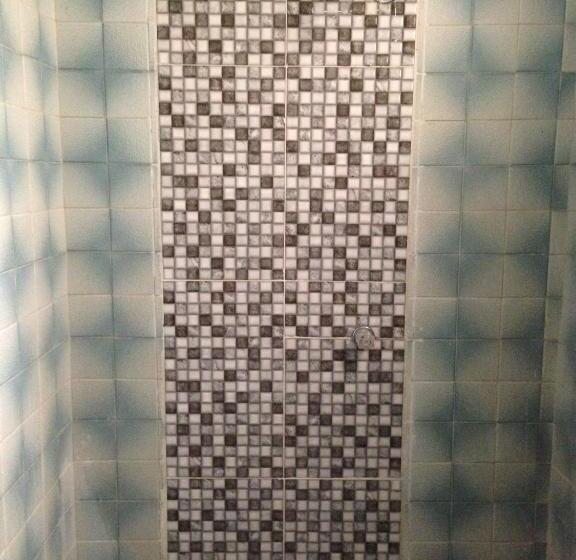 هتل El Diamante Ca