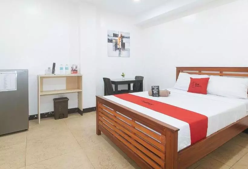 Hotelli Reddoorz At Rjs Bldg Near Lyceum Gen Trias Cavite