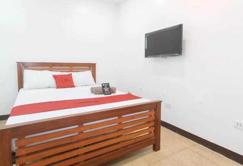Hotelli Reddoorz At Rjs Bldg Near Lyceum Gen Trias Cavite