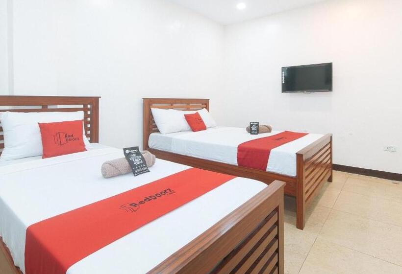 酒店 Reddoorz At Rjs Bldg Near Lyceum Gen Trias Cavite