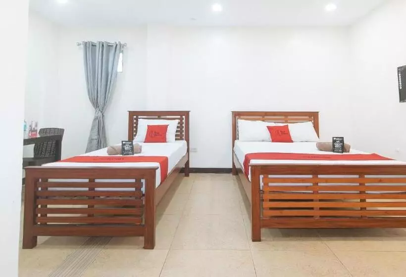 Hotelli Reddoorz At Rjs Bldg Near Lyceum Gen Trias Cavite