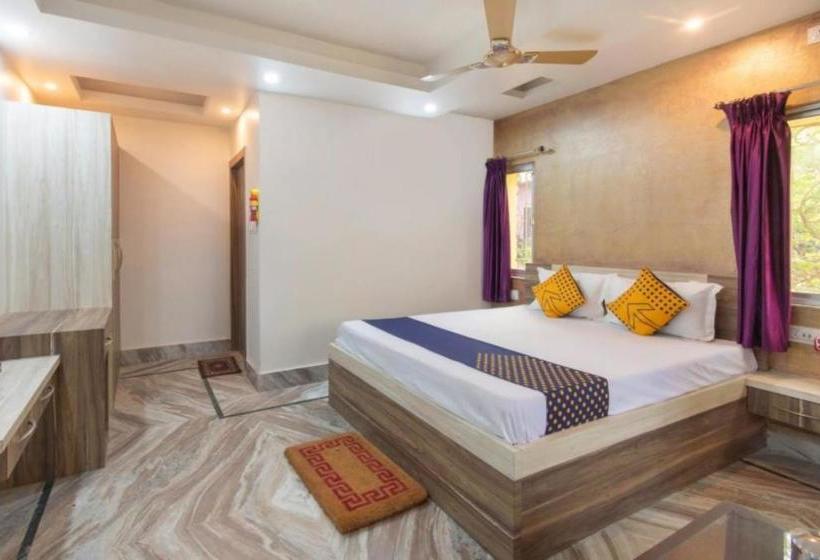 Hotel Staymaker Rajeshwari Inn