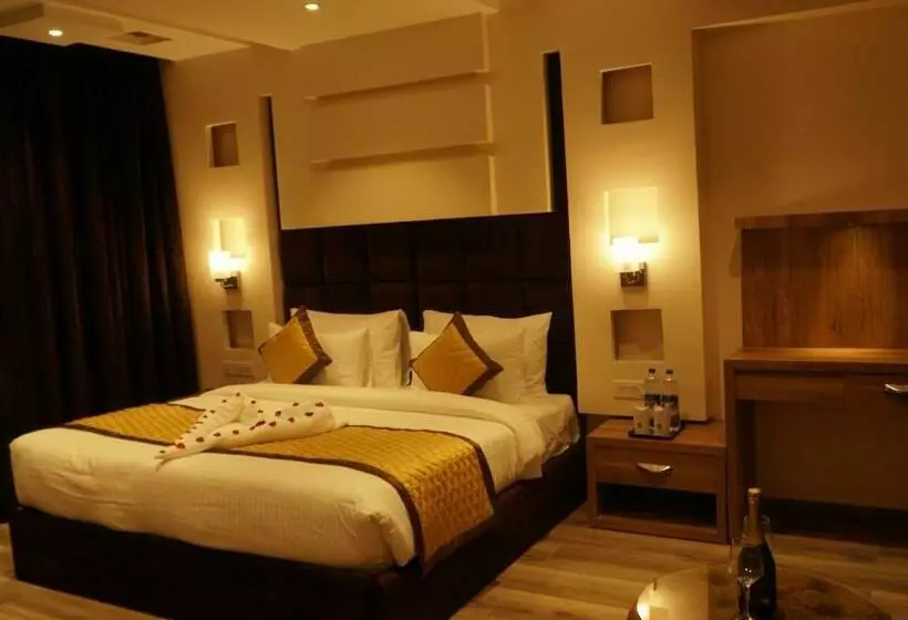 Hotelli The Jungle Mountain Retreat