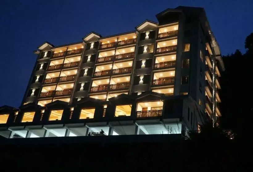 Hotelli The Jungle Mountain Retreat