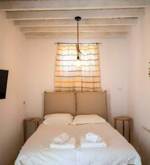 Droshia Traditional Homes, Coco Mat Full Experience