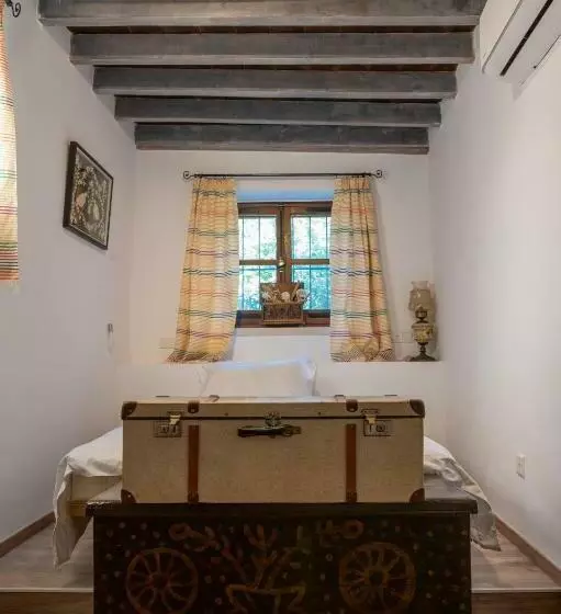 Droshia Traditional Homes, Coco Mat Full Experience