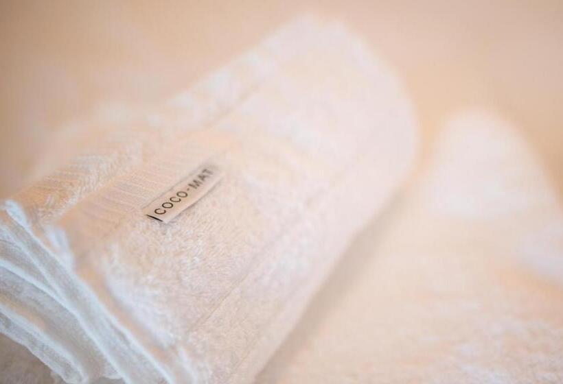 Droshia Traditional Homes, Coco Mat Full Experience