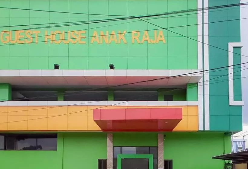 ホテル Guest House Anak Raja Pangkalan Bun Syariah Mitra Reddoorz