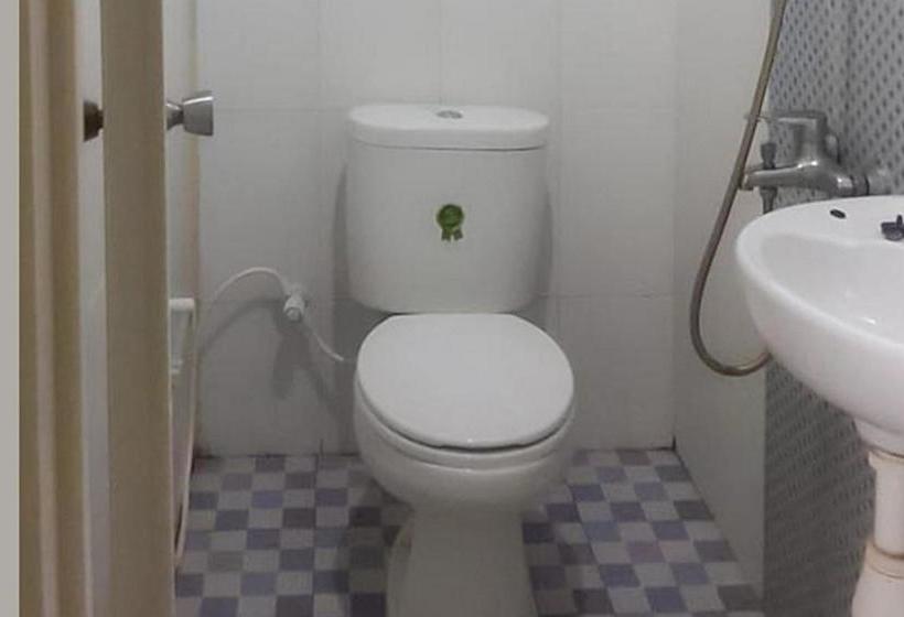 בית מלון כפרי Guest House Anak Raja Pangkalan Bun Syariah Mitra Reddoorz