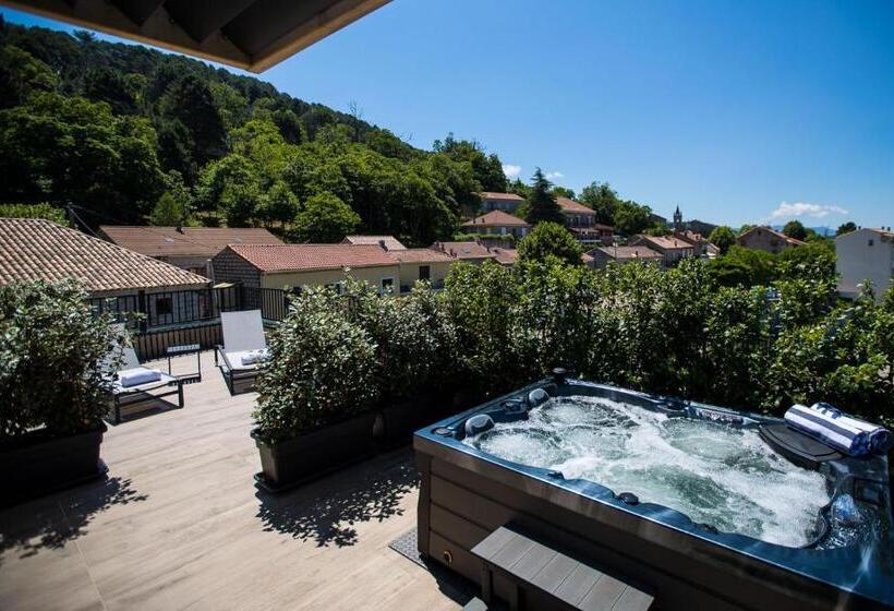 ホテル La Cabane De L Hôtel Le Tourisme