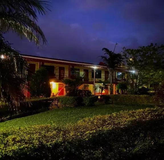 ホテル El Nido Lodge
