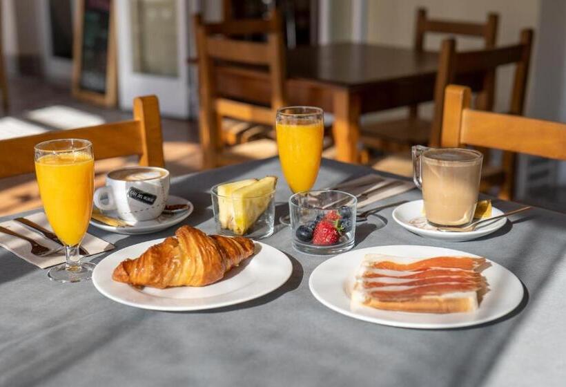 ペンション Galerna Hostal