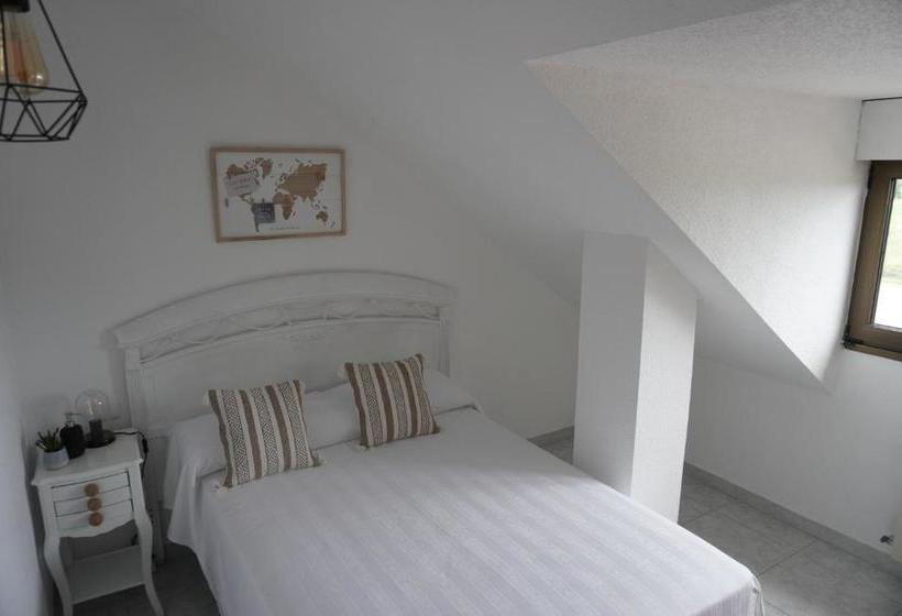 פנסיון Hostal La Biela 43