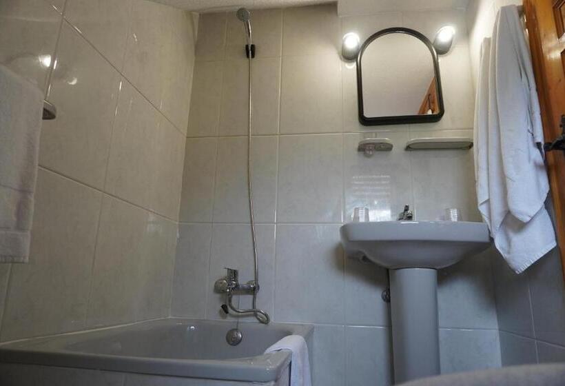 פנסיון Hostal La Biela 43