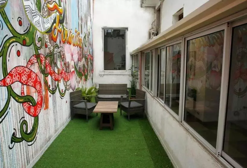 ペンション Real Ros Hostel