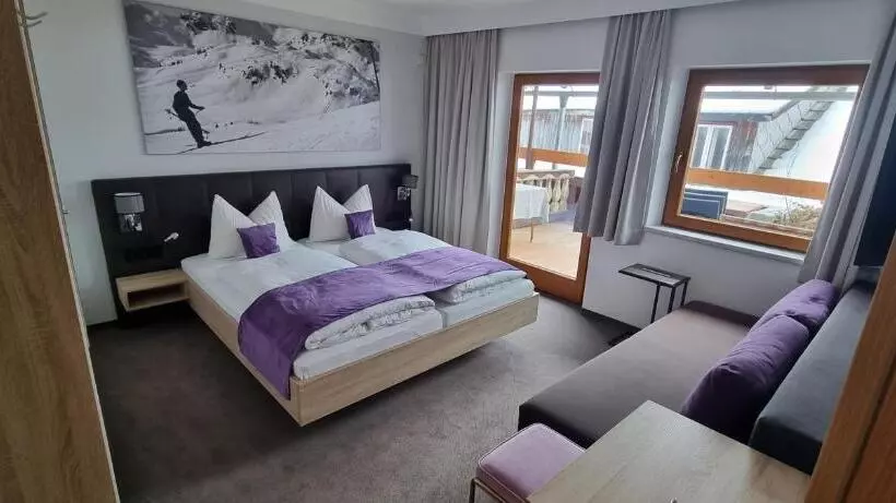 ユースホステル Gasthof Kirchenwirt