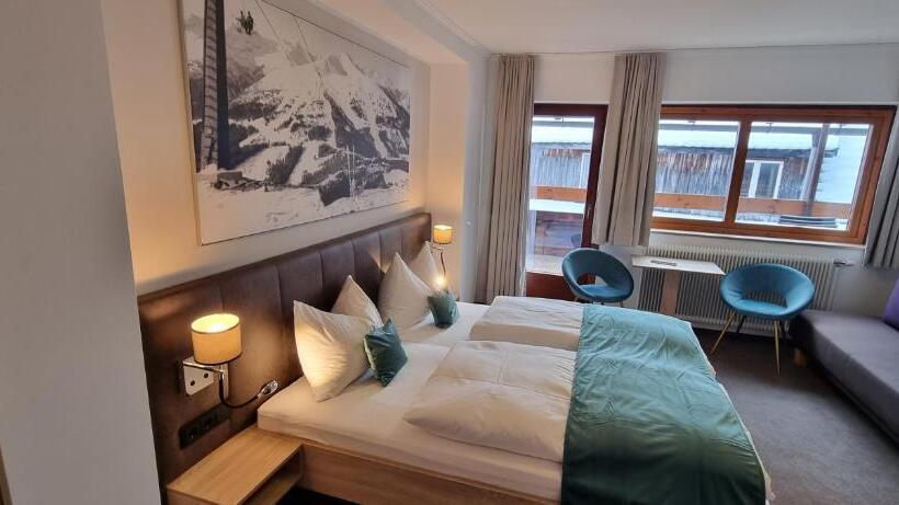 ユースホステル Gasthof Kirchenwirt