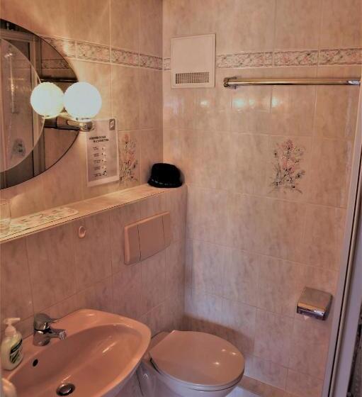 Albergue Gästehaus Lödermann