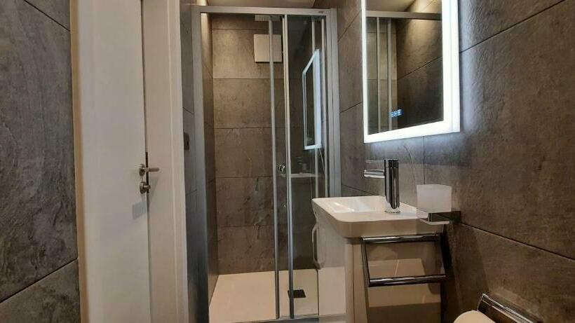 Alps Spirits   B&b Studio