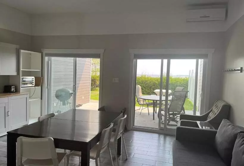 Aamiaismajoitus (B&B) Auberge Lac St Jean Phase 2