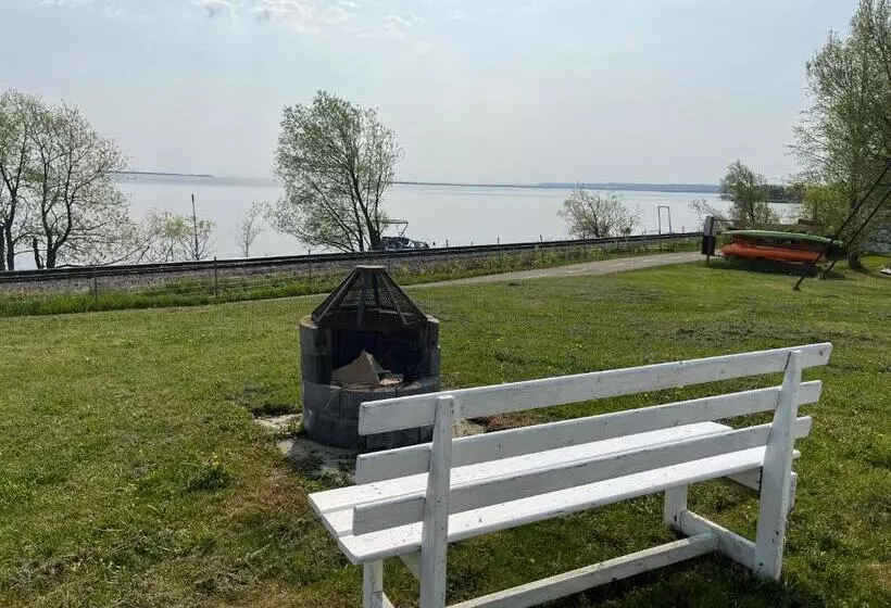 Aamiaismajoitus (B&B) Auberge Lac St Jean Phase 2