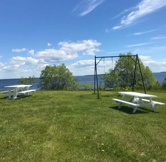 Aamiaismajoitus (B&B) Auberge Lac St Jean Phase 2