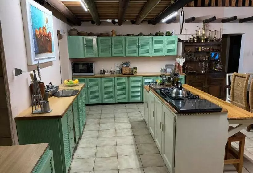 Aamiaismajoitus (B&B) Oppiplasie Guest House & Spa