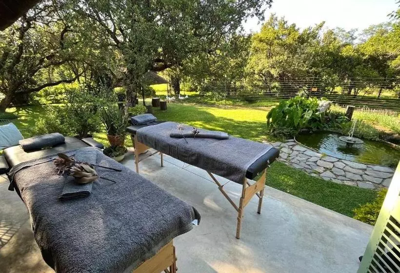 Aamiaismajoitus (B&B) Oppiplasie Guest House & Spa